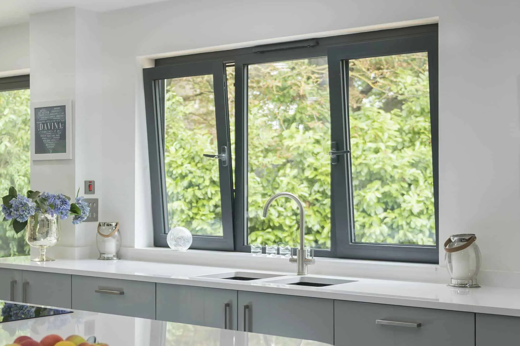 Double Glazing or Triple Glazing: Which is the Better Choice?